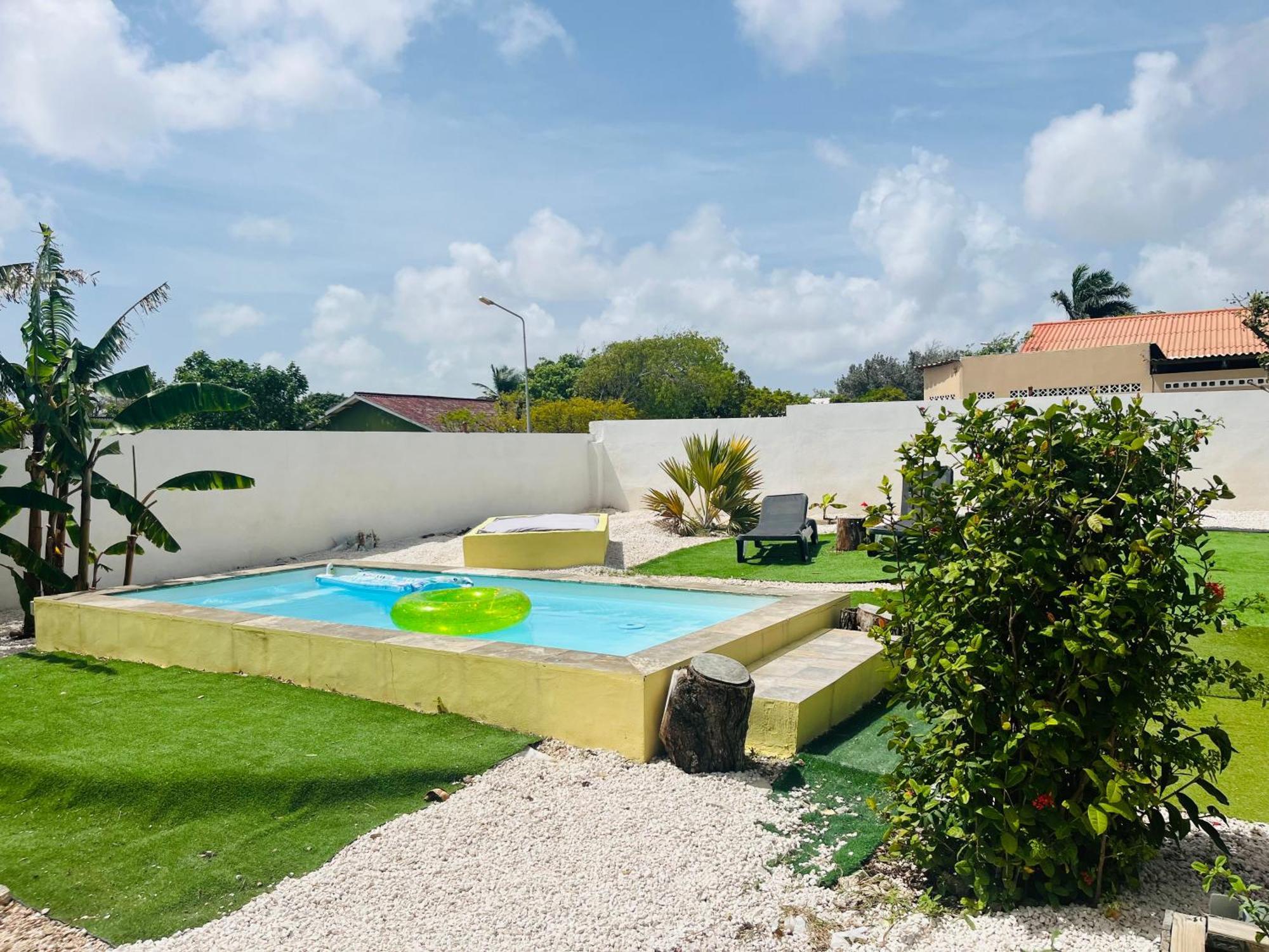 Bon Bini Kokolishi Hotel Willemstad Kültér fotó