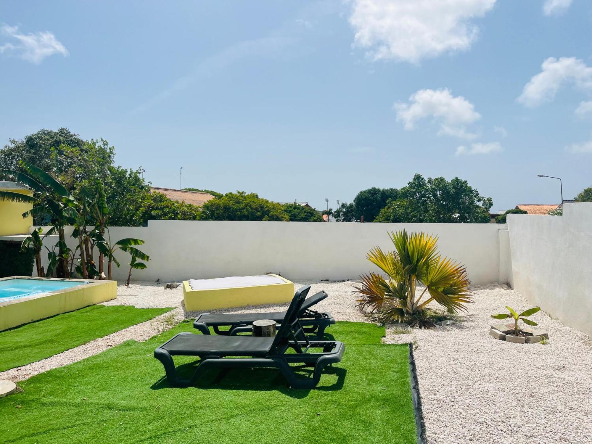 Bon Bini Kokolishi Hotel Willemstad Kültér fotó